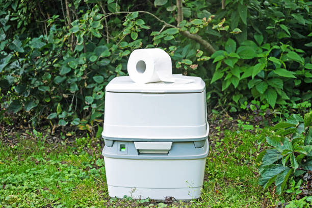 Portable Toilet Options We Offer in Lake Los Angeles, CA