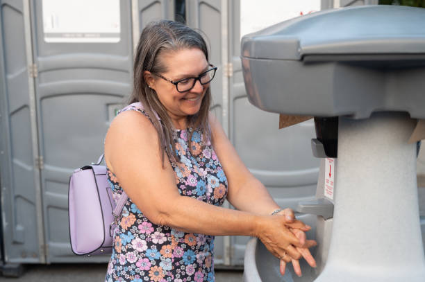 Best Portable bathroom rental  in Lake Los Angeles, CA